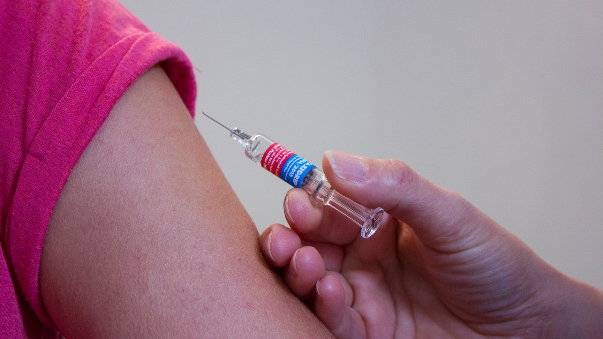 Meer kinderen en ouders doen mee met vaccinatie tegen bof, mazelen, rode hond en HPV 