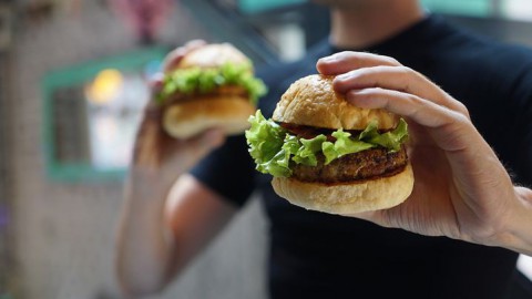 De Vegetarische Slager zal de vegetarische burger van Burger King in Europa leveren