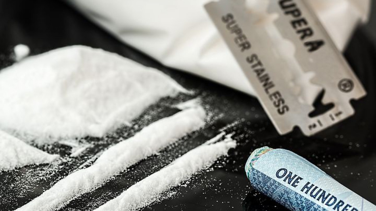 Marineschip onderschept ruim 1400 kilogram cocaïne