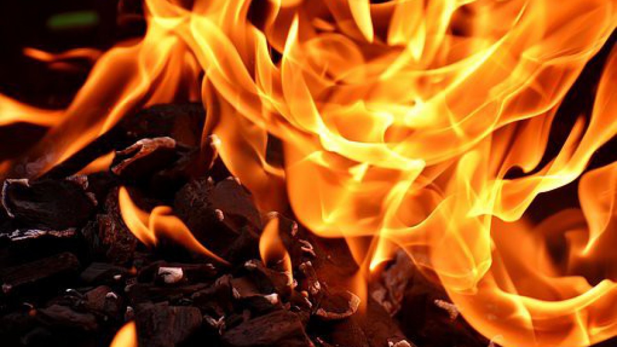 Elektronica veroorzaakt brand bij woning in Bussum
